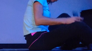 No Solosts1 Daniela Santos sensualiza ao fazer seu treino.
