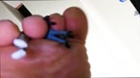 Giantess Giant feet torment Teenys 1080