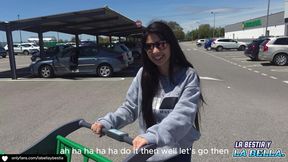 Sex with a Supermarket Stranger in His Car &mdash;  Rich Anal&#x1F44C; Amateur Scene