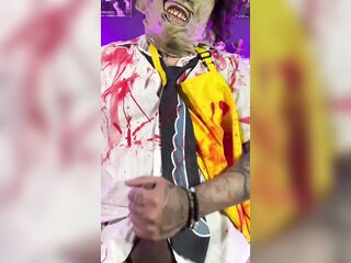 Masturbating and cumming in my horror cosplay