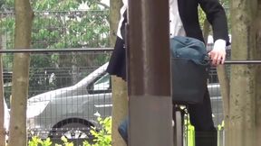 Kinky Ladies Piss Outside