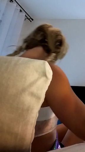 Perfect Ass Raver Edm Festival Girl Gets a Guy at Home to Take His Huge Cum Load on Her