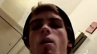 Solo twink jerking off and smoking in fetish masturbation scene