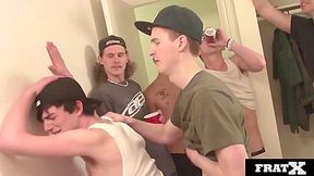 Fresh Hole 4 Everyone - Fratx