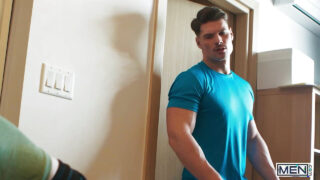 Felix Trainor, Malik Delgaty ja Marcus McNeil, iso kulli saa anaaliseksiä