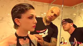 Sully Savage In Sucking Dick While Being Tattooed