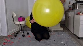 Mila - Balloon freestyle - part02