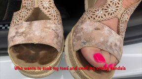 Mrs Mature Feet out in the sun