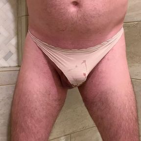 Peeing in stepdaughter&rsquo;s thong