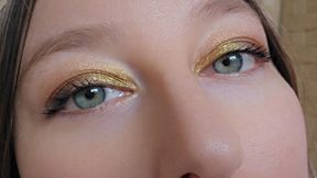 Elegant Eye Worship