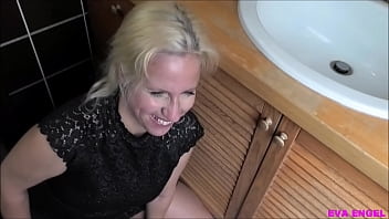 EVA ENGEL: Hard Deepthroat Lesson