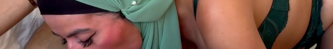 Sexy Hijabi Maid Fucks Her Boss