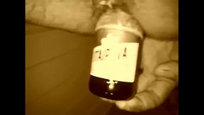 Gostoso garrafa tudinho dentro