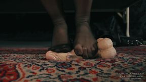 Cbt - dildo crushing