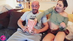 une bite dans le pop-corn
