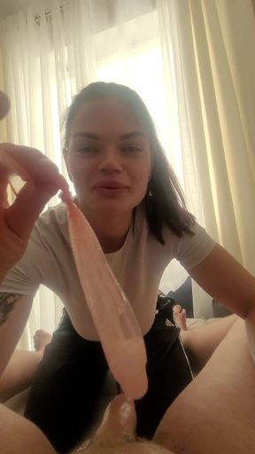 I Put Condom on His Dick, Make a Blowjob, He Cum in My Mouth, I Split It to Condom Back