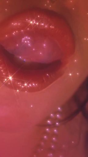 Iconic moment from &quot;Goon for my Lips&quot;