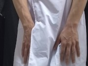 男の娘のナースがおしっこを我慢したけどお漏らししちゃった・・・