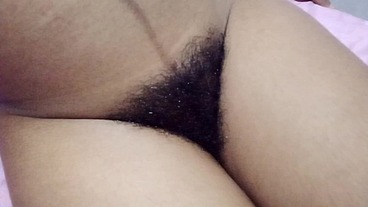 INDIAN DESI GIRL WANTS GET DESTROYED BOTH HOLES !!!