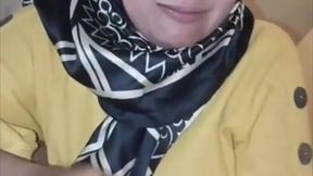 Mesum babe jilbab rides cock