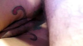 90 - mi hijastro trae al vecino con un amigo , se turnan para que chupapija y me cojan el culo toda la noche , horas de cojerme la boca y el culo sin parar