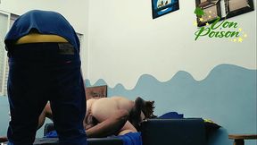 Behind the scenes - Eu e minha irm&atilde_zinha dividimos o pau dele