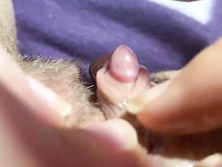 Biggest clit rubbing and jerking climax in bizarre close up masturbation