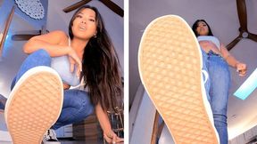 VANS SNEAKER GIANTESS CRUSH feat AstroDomina (HD MP4)