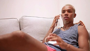 MEU PRM0 ENCHEU MEU CUZINHO DE LEITE.