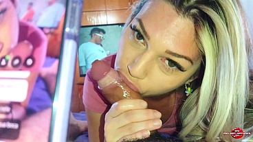Uma frenética foda com a loira mais tesuda do Brasil , sentando com força no magrelo dotado até tirar todo o leitinho do pau duas vezes /Parte 4