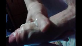 Acabada mientro miro sus fotos y videos