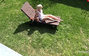 Super honey blonde slut suck and fuck in the garden —