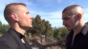 malfrat tatoue se fait demonter en puissance les orifices par son garde du corps - agents x - scene 2