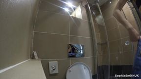 Belfast hotel pee