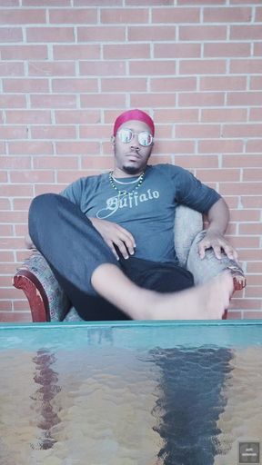 I Wiggle My Male Toes (2026)