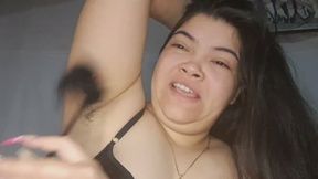 Uncontrolled tickling in my natural hairy armpits