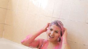 PINK SPLOSHING (HOT FEMALE GUNGING IN BATH)