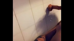 L&rsquo_&eacute_change continu je l&rsquo_enfonce dans sa chatte