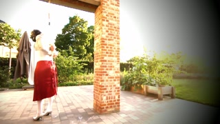 CD selfbondage outdoors with ice lock