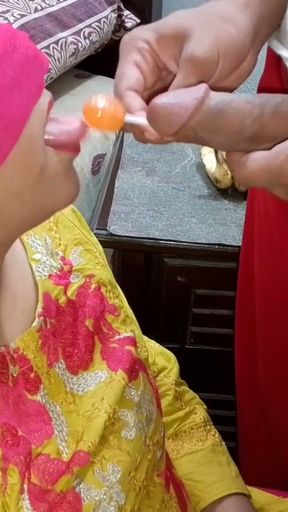 Stepbrother na Stepsister ka Sath Taste game challenge kia .   Clip 1
