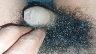 POV vintage webbkamerabilder av unga homosexuella tonåringar som blir knullade analt