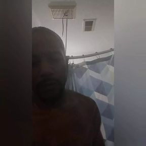 Lil shower tease