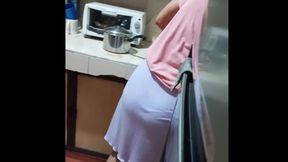 I am a housewife who likes to explore and feel every moment as unique