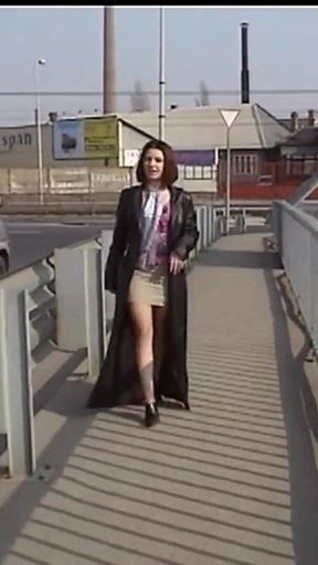 Exhibitionism on the Motorway