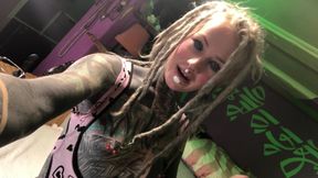 Tattooed Alternative Slut Plays with Ass Plug