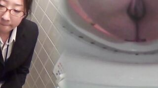 The most blazing point of Japanese darlings peeing in the latrine