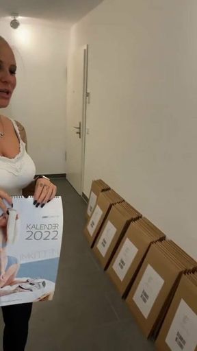 Lara CumKitten - Kalender 2022