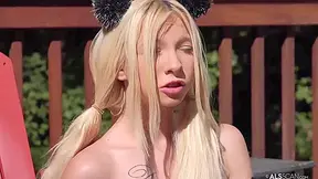 All Moist Behind The Als 4kp