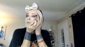 Quick Applied Mature Make up