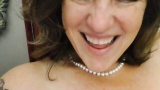 See Her Here? Chat Live and Get Real—She is Just a Click Away! Sensational 6